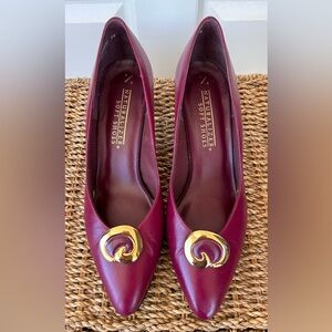 Naturalizer Soft Shoes Low Heel Gold Hardware Size 8